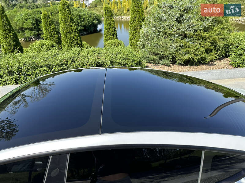 Седан Tesla Model 3 2021 в Днепре