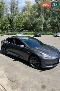 Tesla Model 3 2018