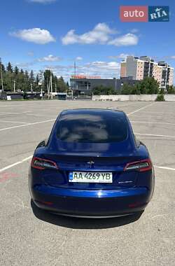 Седан Tesla Model 3 2022 в Киеве фото 5 Седан Tesla Model 3 2022 в Киеве