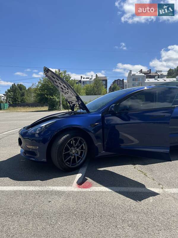 Седан Tesla Model 3 2022 в Киеве фото 9 Седан Tesla Model 3 2022 в Киеве