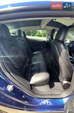 Седан Tesla Model 3 2022 в Киеве фото 14 Седан Tesla Model 3 2022 в Киеве