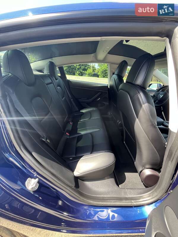Седан Tesla Model 3 2022 в Киеве фото 14 Седан Tesla Model 3 2022 в Киеве