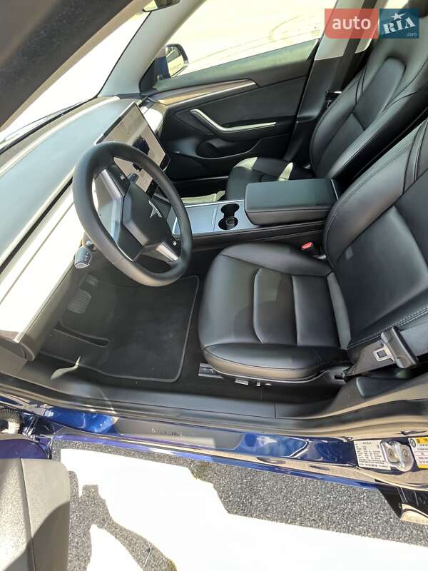 Седан Tesla Model 3 2022 в Киеве фото 18 Седан Tesla Model 3 2022 в Киеве