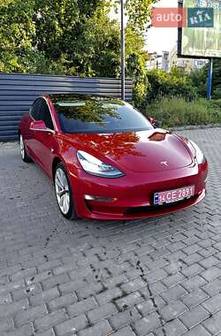 Tesla Model 3  2018