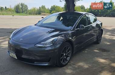 Tesla Model 3 2018