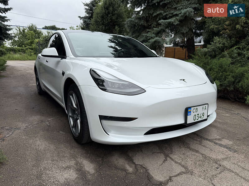 Седан Tesla Model 3 2021 в Нежине
