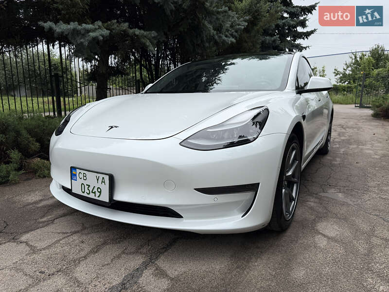 Седан Tesla Model 3 2021 в Нежине