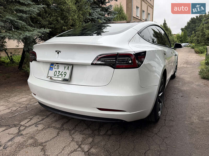 Седан Tesla Model 3 2021 в Нежине