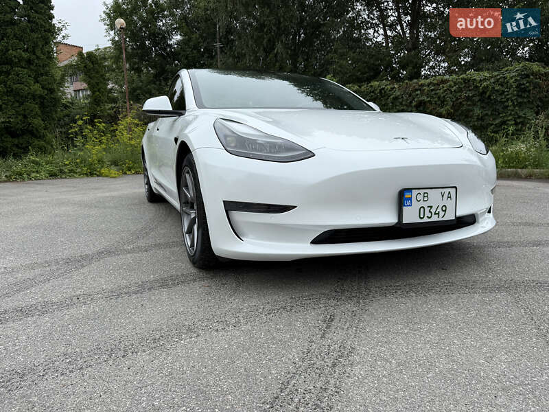 Седан Tesla Model 3 2021 в Нежине