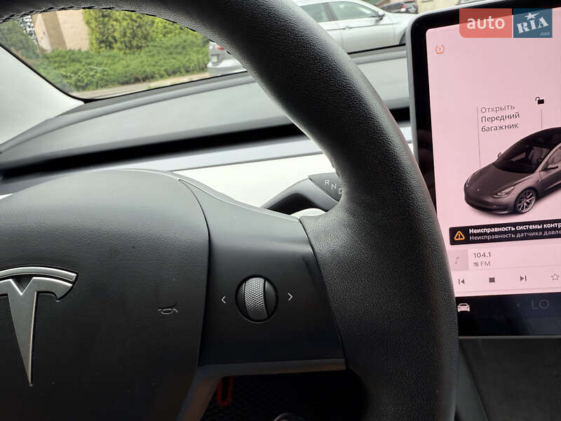 Седан Tesla Model 3 2021 в Нежине