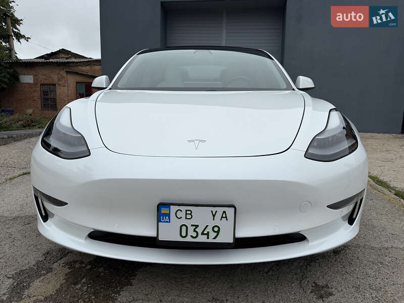 Седан Tesla Model 3 2021 в Нежине