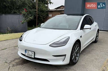 Седан Tesla Model 3 2021 в Нежине