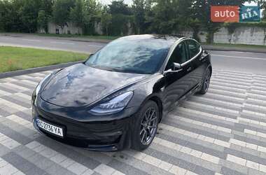 Tesla Model 3 2018