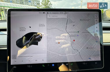 Седан Tesla Model 3 2020 в Кропивницком