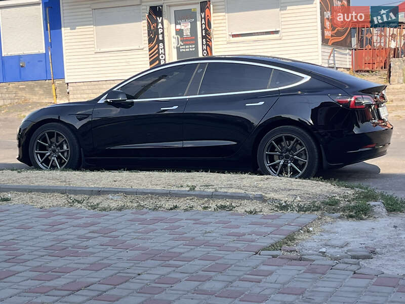 Седан Tesla Model 3 2019 в Кобеляках фото 2 Седан Tesla Model 3 2019 в Кобеляках