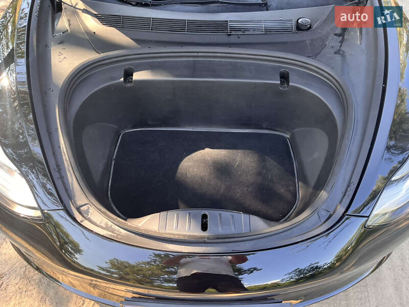 Седан Tesla Model 3 2019 в Кобеляках фото 19 Седан Tesla Model 3 2019 в Кобеляках