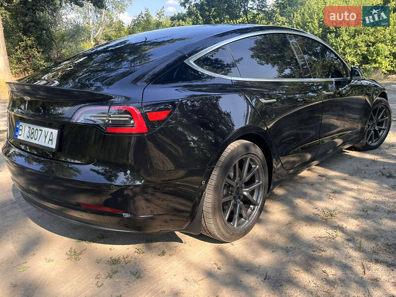 Седан Tesla Model 3 2019 в Кобеляках фото 31 Седан Tesla Model 3 2019 в Кобеляках