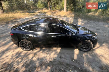 Седан Tesla Model 3 2019 в Кобеляках фото 34 Седан Tesla Model 3 2019 в Кобеляках