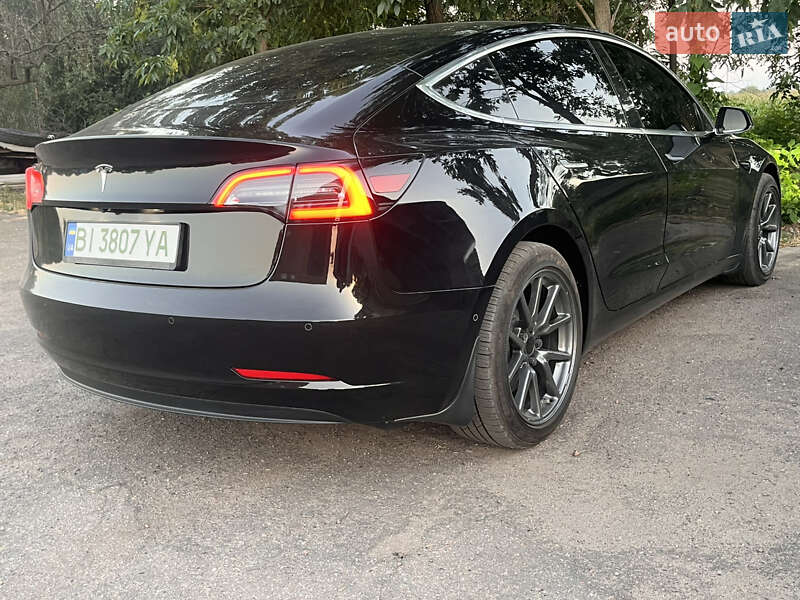 Седан Tesla Model 3 2019 в Кобеляках фото 41 Седан Tesla Model 3 2019 в Кобеляках