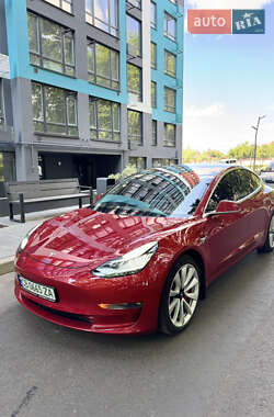 Tesla Model 3  2018