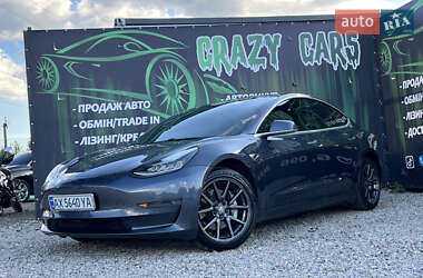 Tesla Model 3  2019