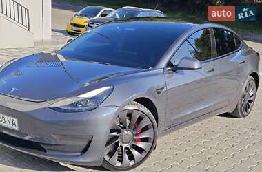 Tesla Model 3  2023