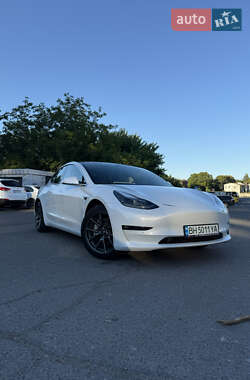Tesla Model 3  2018