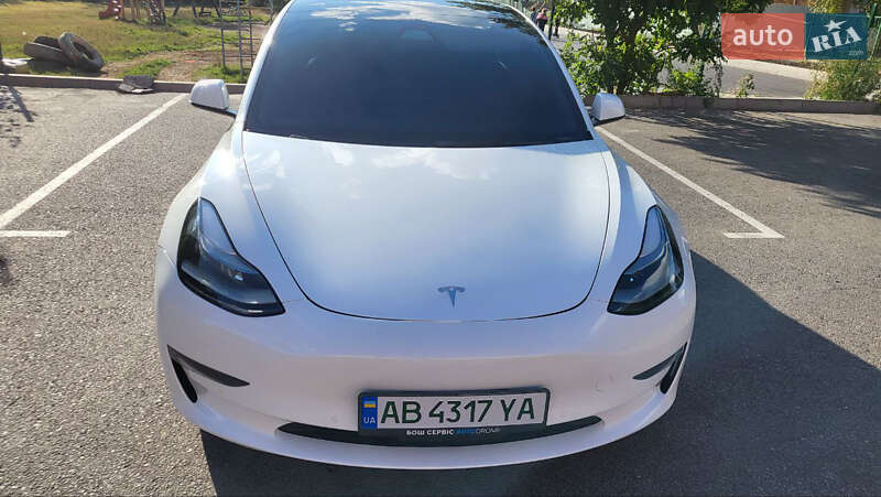 Tesla Model 3 2021