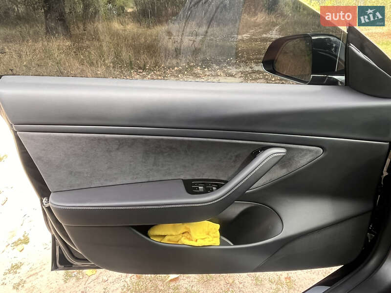 Седан Tesla Model 3 2019 в Кобеляках фото 5 Седан Tesla Model 3 2019 в Кобеляках