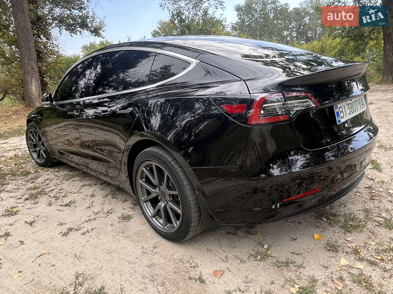 Седан Tesla Model 3 2019 в Кобеляках фото 16 Седан Tesla Model 3 2019 в Кобеляках