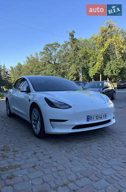 Седан Tesla Model 3 2022 в Полтаве