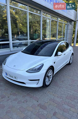 Седан Tesla Model 3 2022 в Полтаве