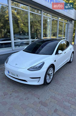 Седан Tesla Model 3 2022 в Полтаве