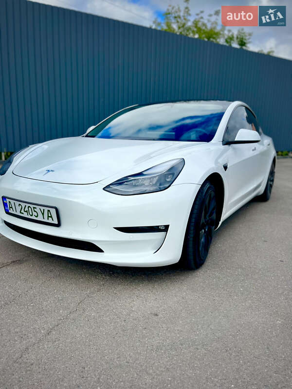Седан Tesla Model 3 2021 в Полтаве