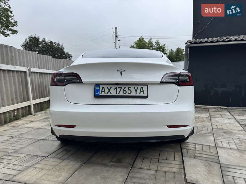 Седан Tesla Model 3 2021 в Харькове