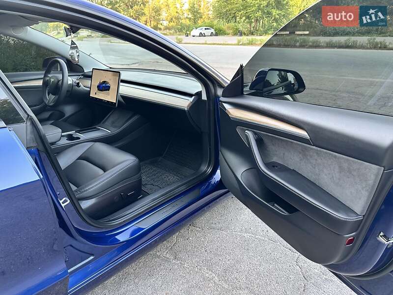 Седан Tesla Model 3 2022 в Дніпрі фото 13 Седан Tesla Model 3 2022 в Дніпрі