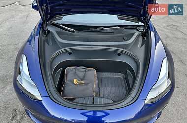 Седан Tesla Model 3 2022 в Дніпрі фото 22 Седан Tesla Model 3 2022 в Дніпрі
