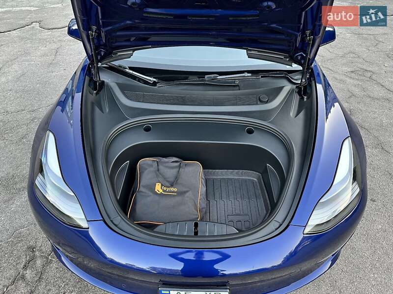 Седан Tesla Model 3 2022 в Дніпрі фото 22 Седан Tesla Model 3 2022 в Дніпрі