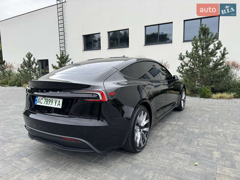 Седан Tesla Model 3 2024 в Луцке фото 8 Седан Tesla Model 3 2024 в Луцке
