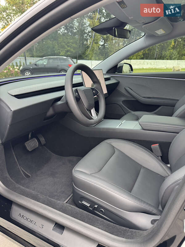 Седан Tesla Model 3 2024 в Луцке фото 17 Седан Tesla Model 3 2024 в Луцке