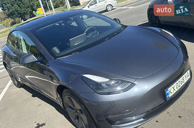 Tesla Model 3  2023