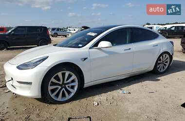 Tesla Model 3  2018