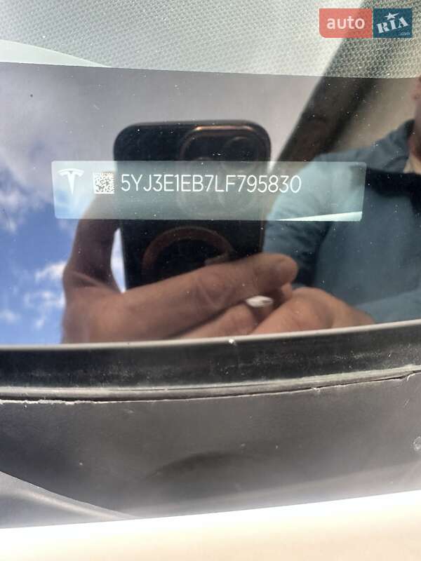 Седан Tesla Model 3 2020 в Бориславе фото 7 Седан Tesla Model 3 2020 в Бориславе