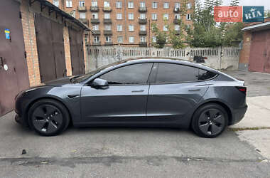 Tesla Model 3  2023