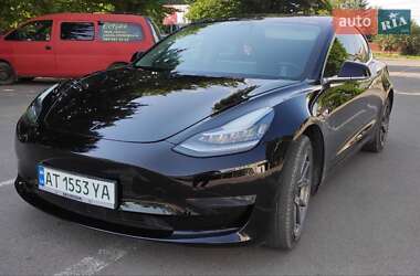 Tesla Model 3  2018