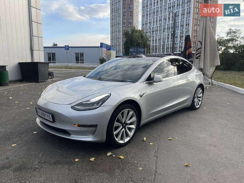Tesla Model 3 2018
