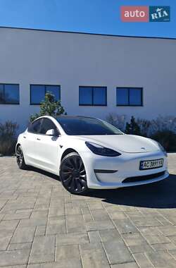 Tesla Model 3  2023
