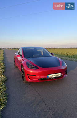 Tesla Model 3  2018