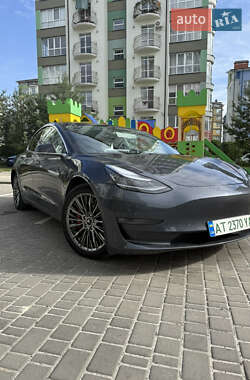 Tesla Model 3  2018