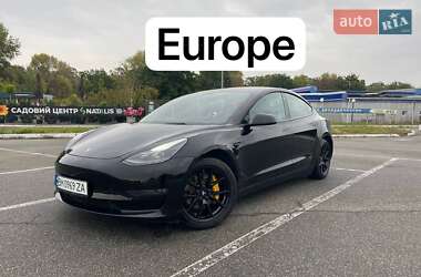 Tesla Model 3  2023